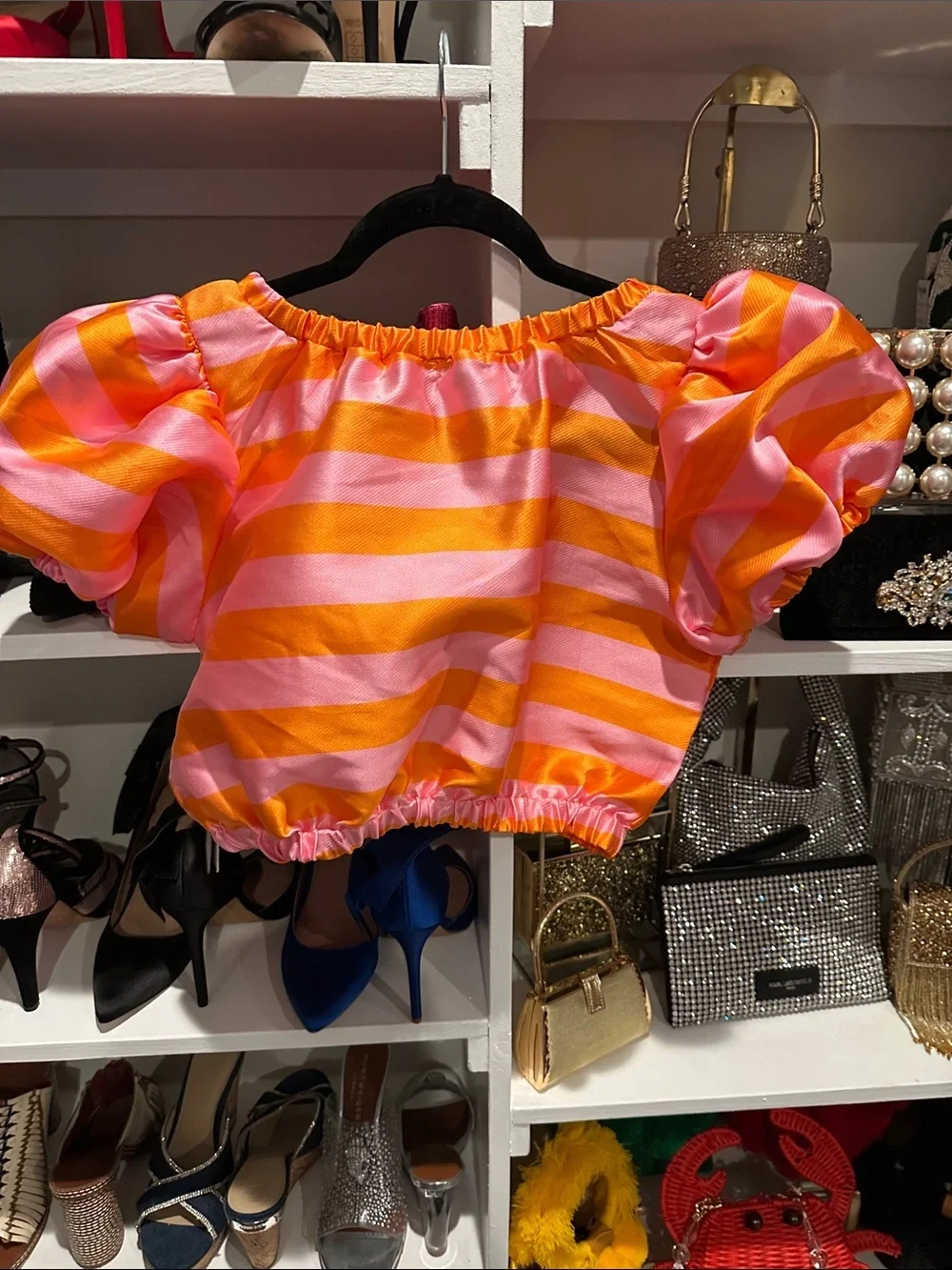 Habitual bright striped